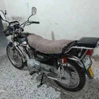 موتورسیکلت تکتاز هارتفورد زیر خاکی