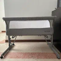 تخت کنار مادر فیکشن