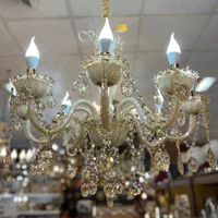 لوستر ۸شاخه وارداتی کریستالی کادو جهیزیه روز پدر|لوستر و چراغ آویز|مشهد, شهرک رازی (شهرک غرب)|دیوار