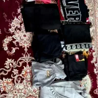 تعدادی لباس