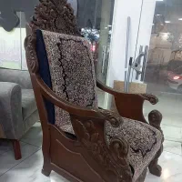 مبل و میز و صندلی قالی
