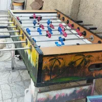 یک عدد فوتبال دستی بزرگ تمیز