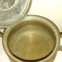 قابلمه مسی جنس زخیم|ظروف پخت‌وپز|قدس, شهر‌قدس|دیوار