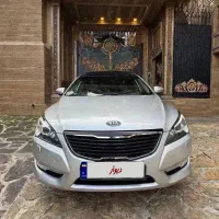 کیا کادنزا . KIA CADENZA