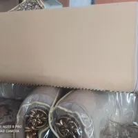 پشتی بزرگ|پشتی|خمینی‌شهر, |دیوار