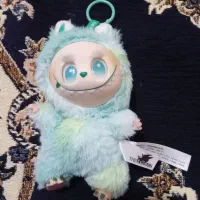 عروسک لبوبو