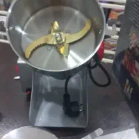 آسیاب صنعتی ۶۰۰گرم|خردکن، آسیاب، غذاساز|همدان, |دیوار