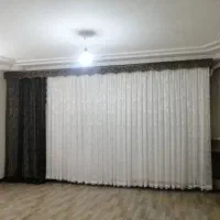 حدود ۶ متر پرده با دو عدد والان و کتیبه