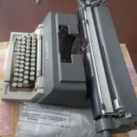 دستگاه تایپ ایتالیایی