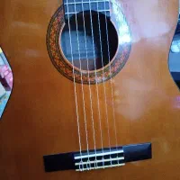 گیتار یاماها c40