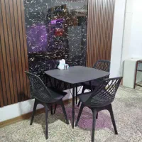 دو دست میز و صندلی در حد نو