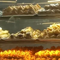 ور دست قنادی .نیروی کار  با سابقه قنادی در کلرگاه|استخدام خدمات فروشگاه و رستوران|گرمسار, |دیوار