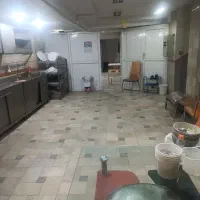 نیرو آشپزخانه جوان
