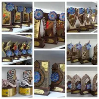 تندیس مناسبتی ویژه هدیه و یادبود به قیمت تولیدی|مجسمه، تندیس، ماکت|کرج, گوهردشت|دیوار