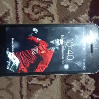 ایفونSeسالم