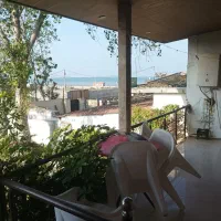 ویلا دوخوابه دربست لب دریا