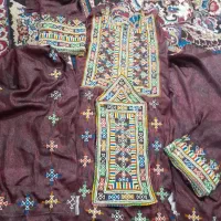 لباس دست دوچ