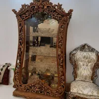 ویترین کنده کاری،چوب گردو،کارسفارشی