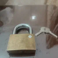 قفل برنجی