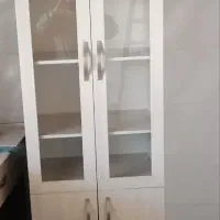 کمد کتابخانه ام دی آف درب شیشه ای فروش فوری|کتابخانه، شلف، قفسه‌های دیواری|تهران, پاسداران|دیوار