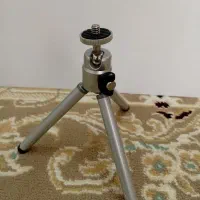 پایه ی دوربین