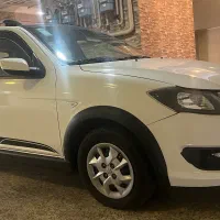 کوئیک آر اس سفید مشکی