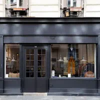 مغازه-40متری-به-همراه-15متر-بالکن-نوساز