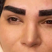 کاشت ابرو و مدل برای کاشت