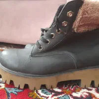 کفش چکمه ای سالم سایز ۳۹