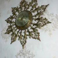 ساعت دیواری