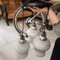 یک عدد لوستر به فروش میرسد