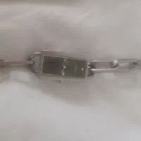 ساعت مچی زنانه نقره ای استیل ضد زنگ مارک UNlQUE