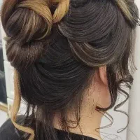 شینیون|خدمات آرایشگری و زیبایی|قم, حکمت شمالی|دیوار