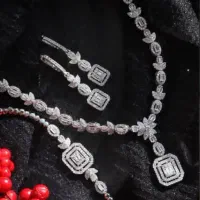 دعوت به همکاری مدل و بلاگر برای تولید محتوای جواهر