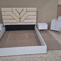 تخت و سرویس