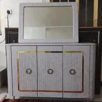 آینه کنسول