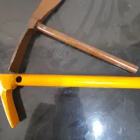 کلنگ و تیشه