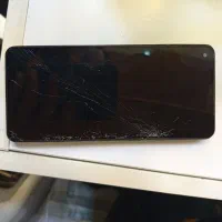 گوشی های تاچ ال سی دی شکسته و بورد خراب