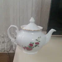 قوری گل سرخ زرین نو قیمت ۸۰۰،۰۰۰هزارتومان|سماور، چای‌ساز، قهوه‌ساز|تهران, یافت‌آباد|دیوار