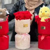 تدی باکسی. دسته گل|گل مصنوعی|ارومیه, |دیوار