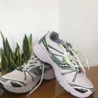 کتونی نرم و راحت|کیف، کفش، کمربند|لاهیجان, گلستان|دیوار