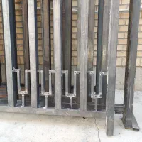 کارگر جوشکار و وردست