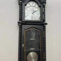 ساعت دیواری قهوه ای