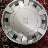 یک عدد قالپاق پژو