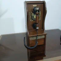 تلفن مدل چوبی