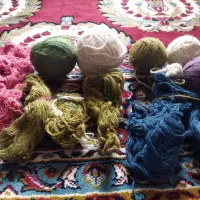 نخ گلیم در۶رنگ متنوع همش باهم ۱میلیون تومن