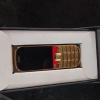 گوشی دکمه ای