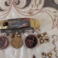 سکه فلوس و هخامنشی ویک چاقو برنجی