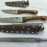 ۲عدد چاقو  ویک سوهان