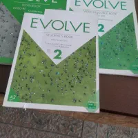 کتاب آموزش زبان evolve 2